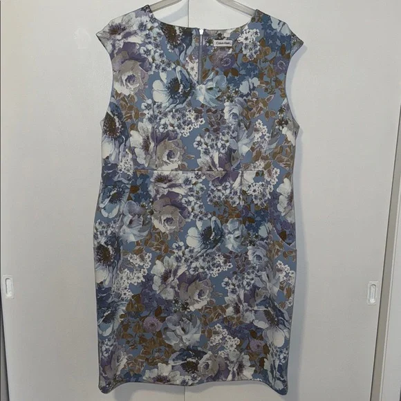Calvin Klein Floral Sheath Dress Blue Floral Print Scuba Crepe Women’s 22 - Picture 2 of 11